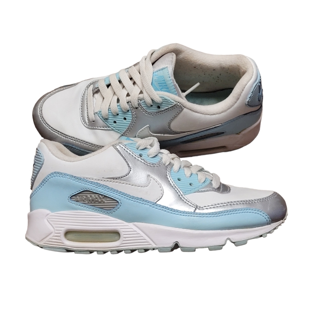 05 Nike women's Air Max 1 Sz 5.5
